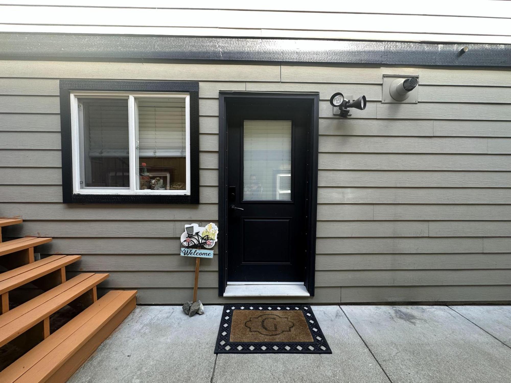 Separate Entry Sweet Home Βικτώρια Εξωτερικό φωτογραφία